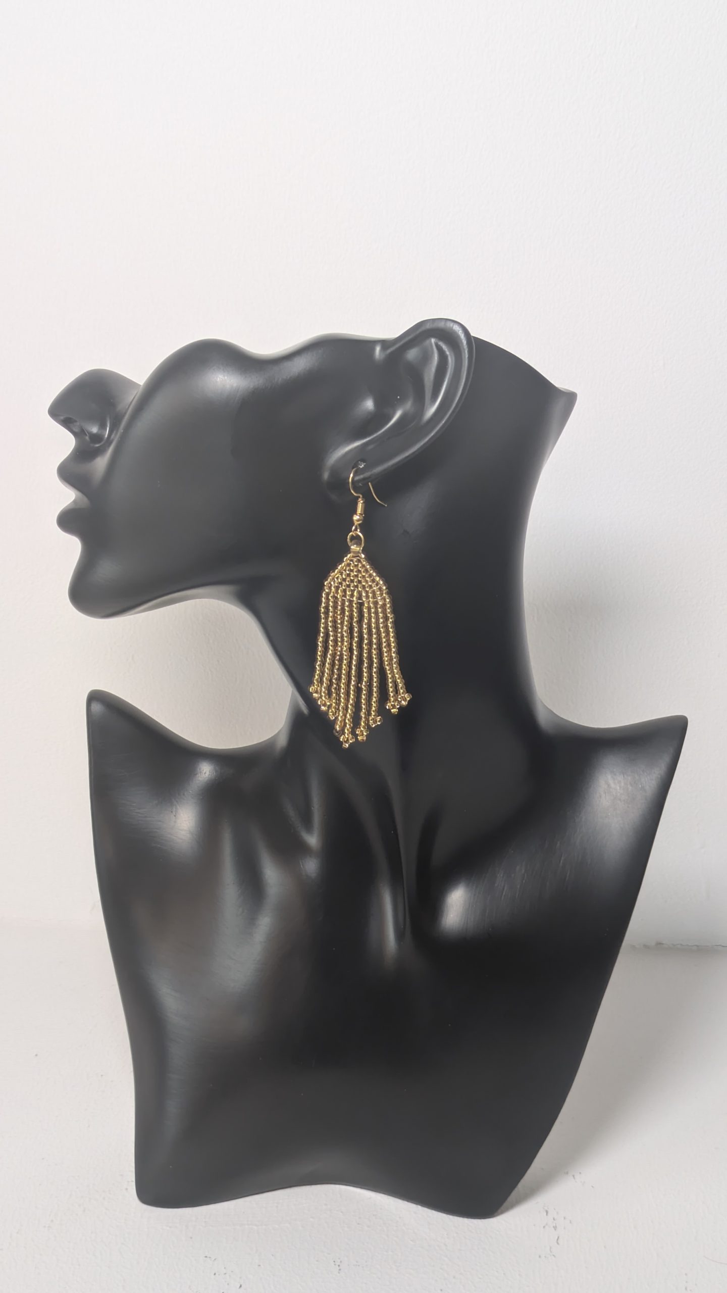 Ohrringe aus Rocailles Perlen